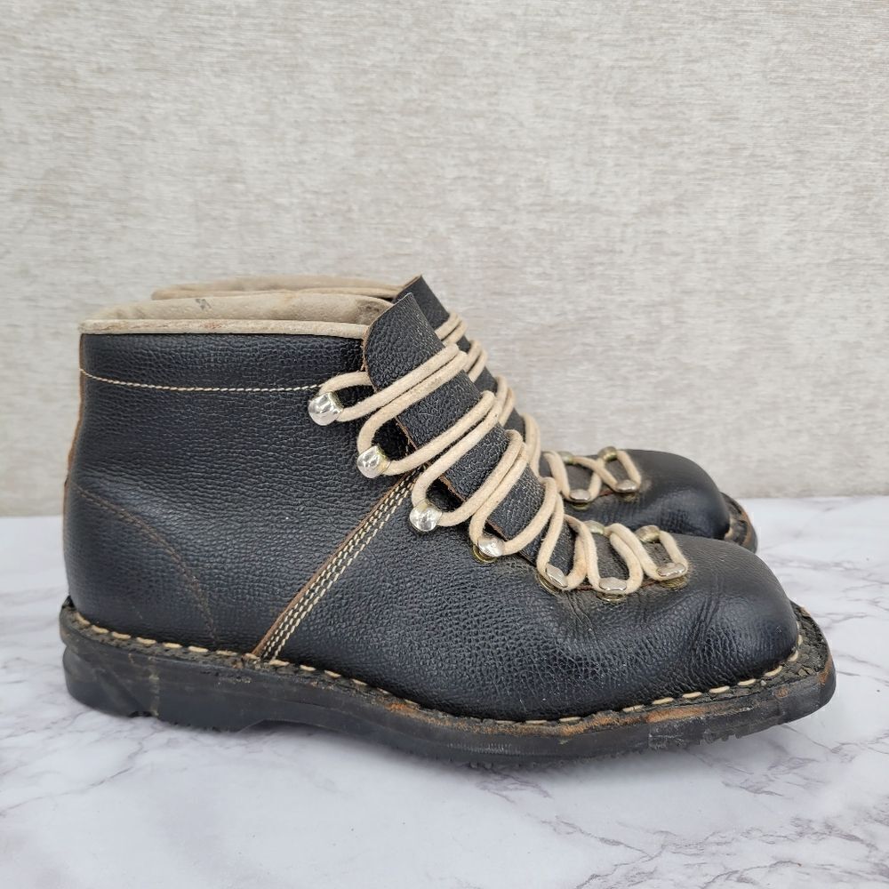 Vintage Black Leather Cross Country Ski Boots Double Tongue Double Laces